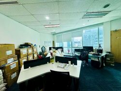 Sunshine Plaza (D7), Office #572102311